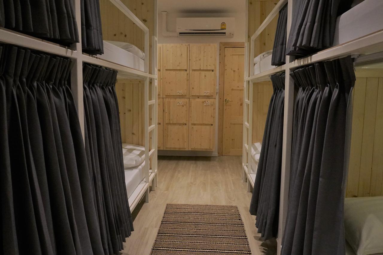Pinto Hostel Бангкок Экстерьер фото