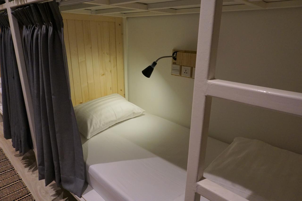 Pinto Hostel Бангкок Экстерьер фото